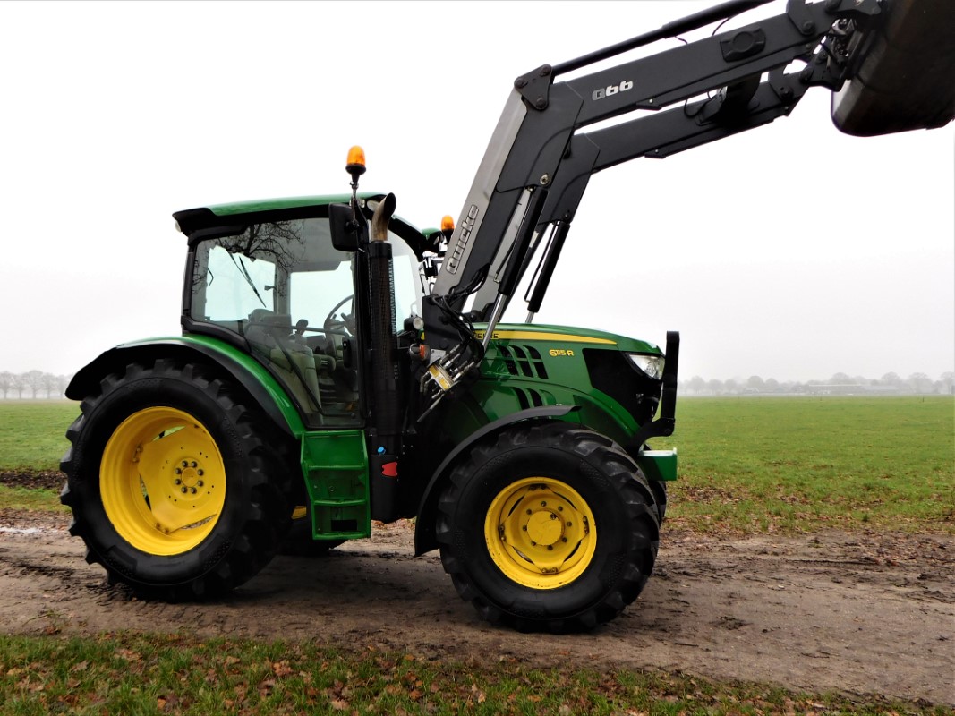 John Deere 6115R