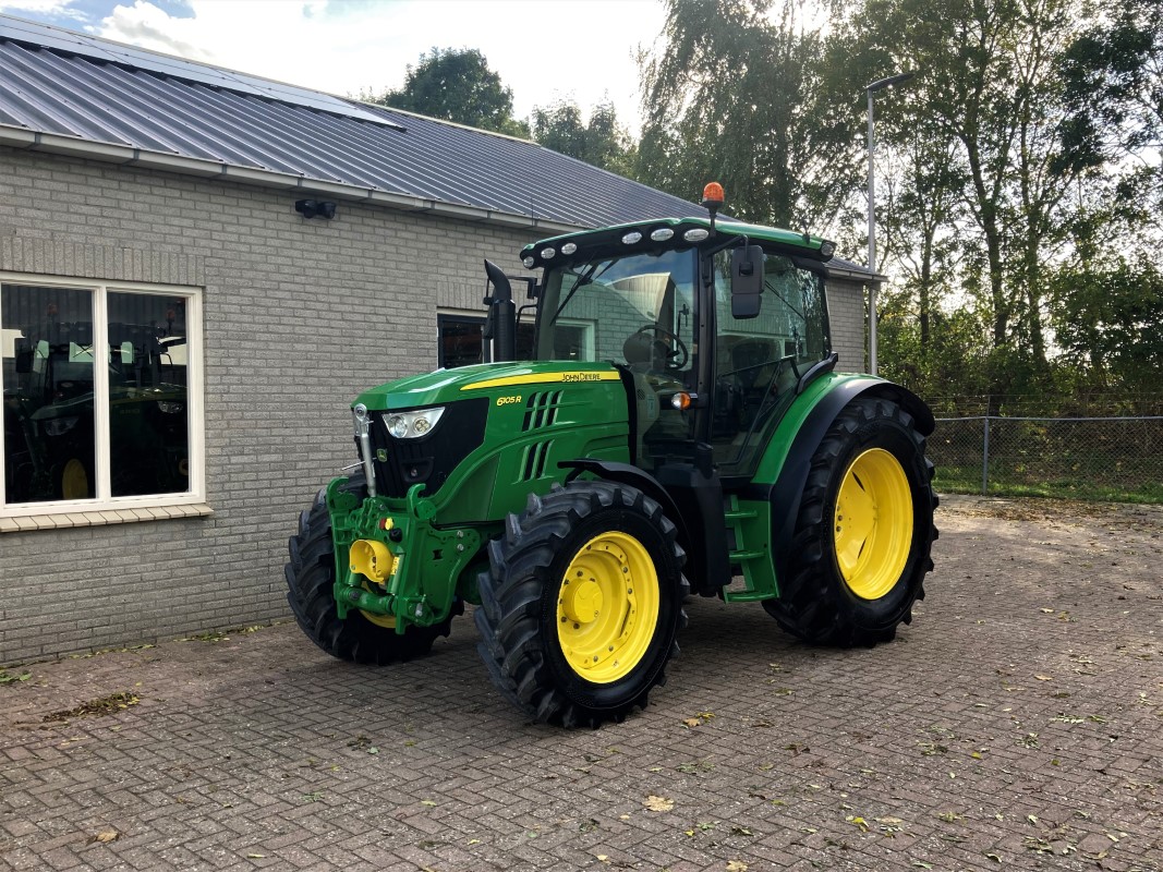 John Deere 6105R